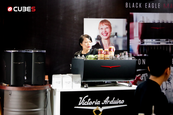 Tổng kết sự kiện ra mắt Black Eagle Maverick tại Hà Nội