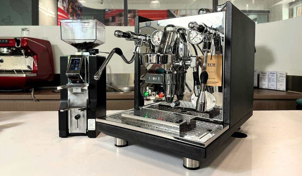 Máy Pha Cà Phê ECM Synchronika - Lần đầu tiên có mặt tại Việt Nam