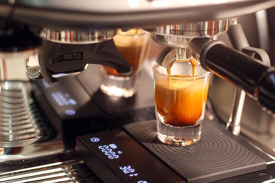 Cách pha cà phê Lungo chi tiết dễ hiểu